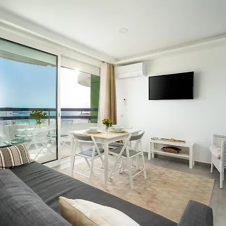 Vista Bonita With Views On The Ocean And The Hills *